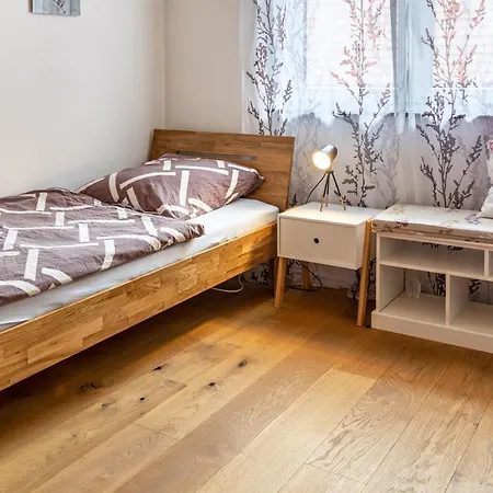 Apfelkiste Apartamento Messstetten